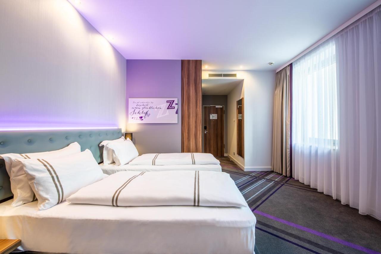 Premier Inn Frankfurt City Centre Франкфурт-на-Майні Екстер'єр фото